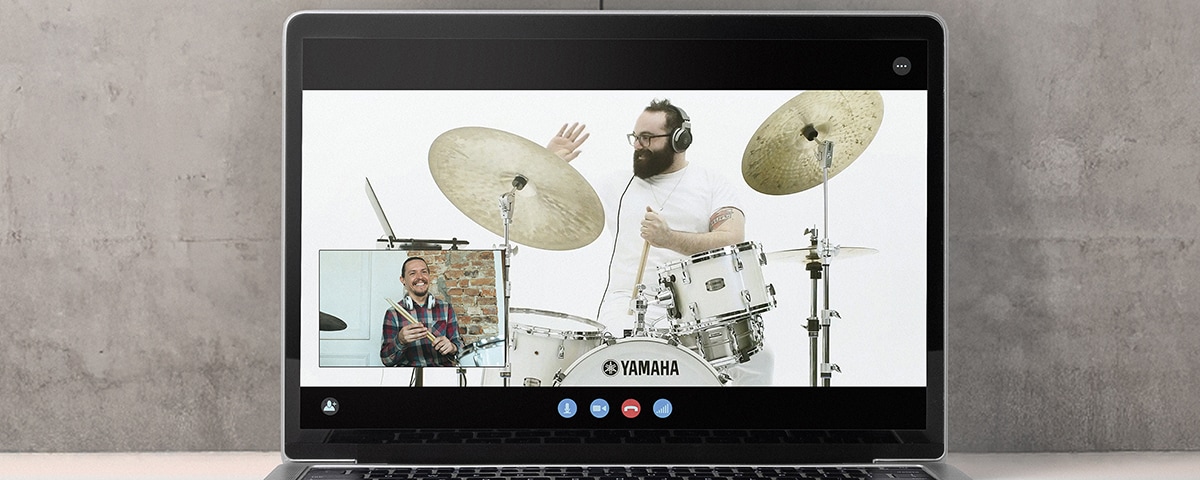 Scène illustrant l'utilisation de l'EAD50 pour un cours en ligne