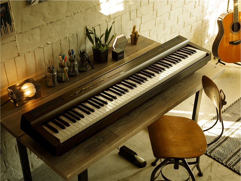P-125 - Présentation - SERIE P - Produits - Pianos - Instruments
