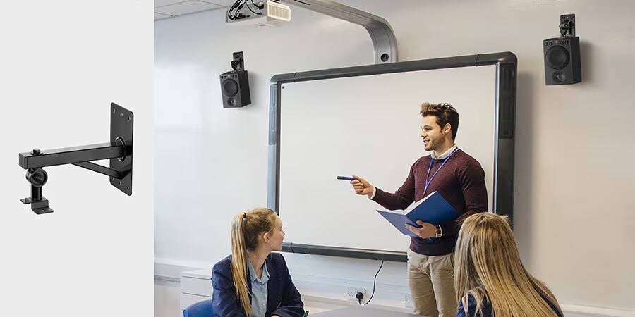 Enceinte de monitoring amplifiée Yamaha MSP3A comme sortie pour les dispositifs numériques dans les salles de cours