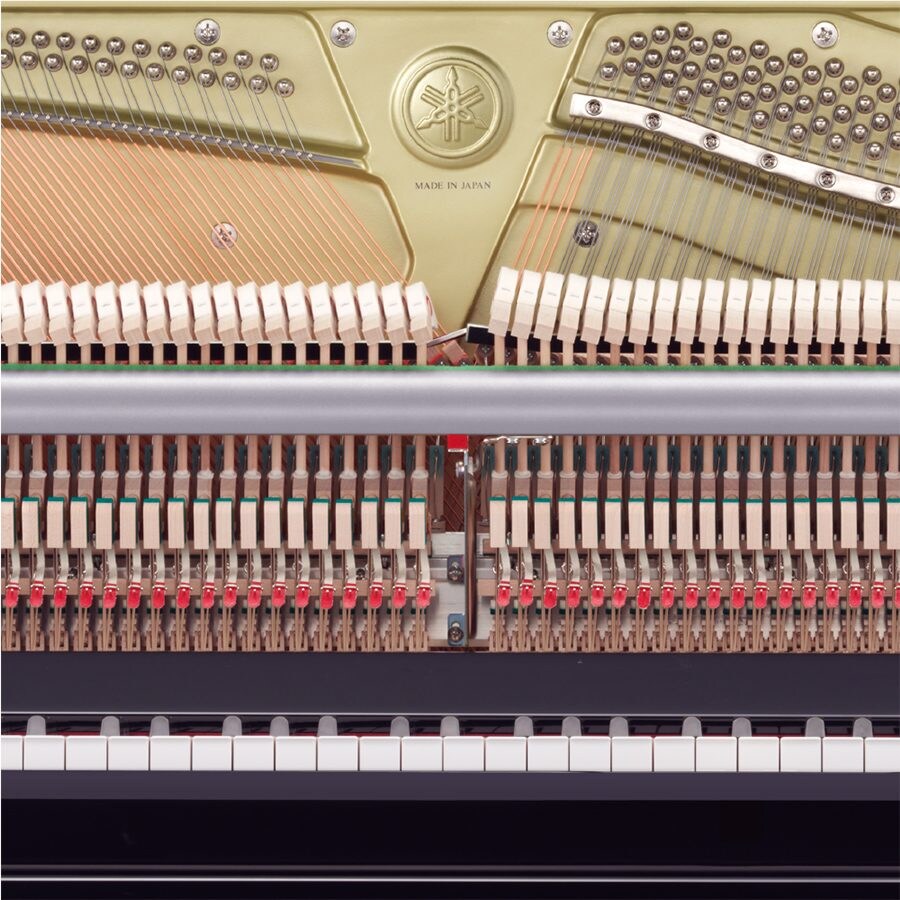 PIANO YAMAHA U 1 avec système silencieux / casque EUR 4.995,00
